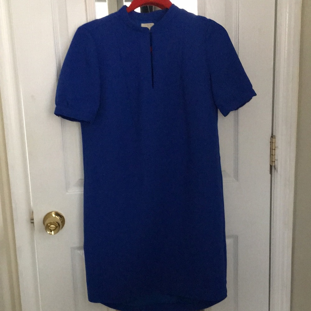 J crew Dress!!! Size2 💯 % polyester Beautiful Blue